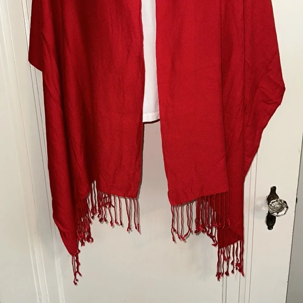 Red shawl/wrap‎ with fringe hem